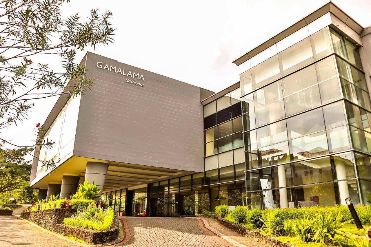 Bela International Hotel & Conventionternate Exterior foto