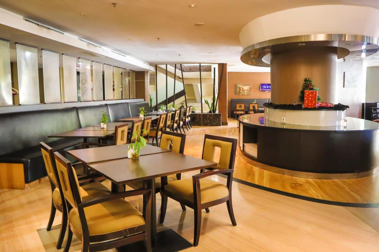 Bela International Hotel & Conventionternate Exterior foto